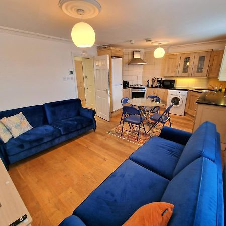 Cosy Home In Kensington - Great Location! 3 Minutes Walk To Earl'S Court Station London Eksteriør billede